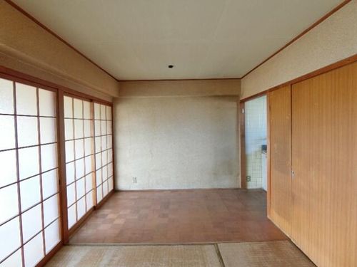 ハイツ一木303の内装