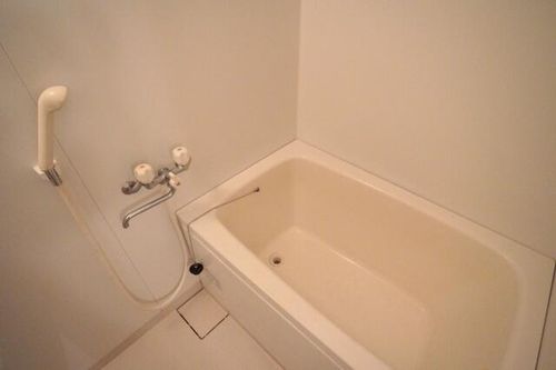 グリーンガーデン広畑1Cの風呂