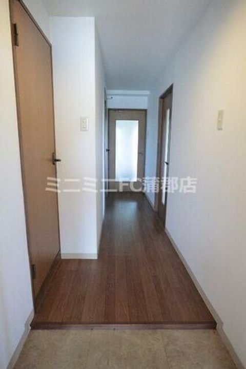 グリーンガーデン広畑1Cの玄関