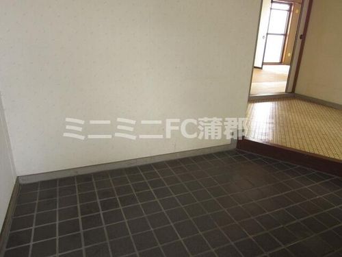 アネックス小林502の玄関