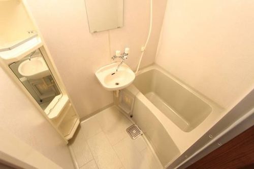 KⅡ-OKASAN B.二番館の風呂