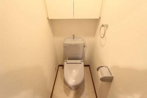 KⅡ-OKASAN B.二番館の内装