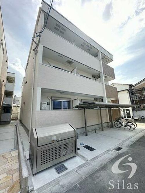 大阪府東大阪市高井田西2丁目(アパート)の賃貸物件の玄関