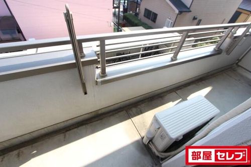 フローレス・コートの内装
