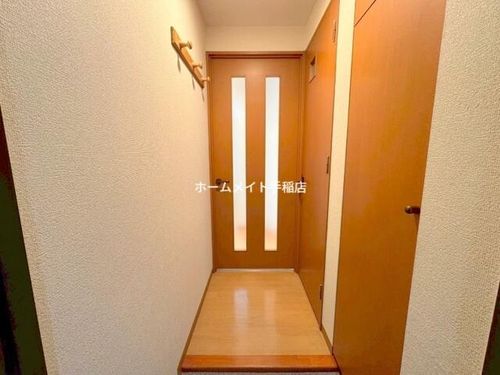 北海道札幌市西区西野四条3丁目(マンション)の賃貸物件の玄関