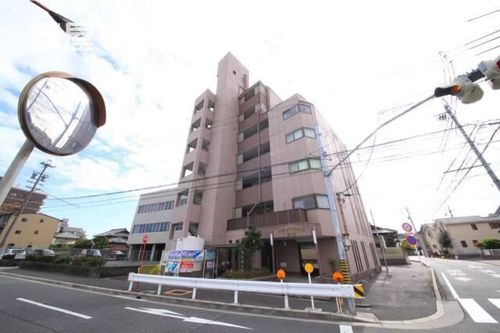 グランドヒルズ西川503の外観