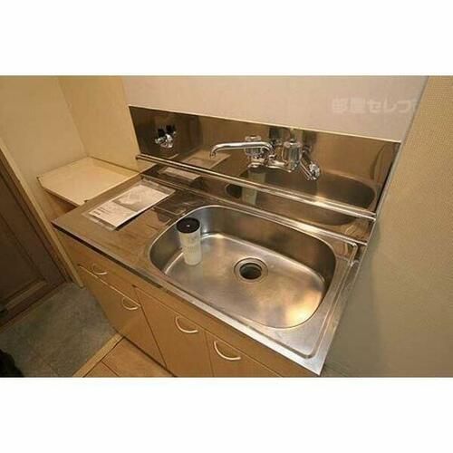 ビラ三秀植田108のキッチン