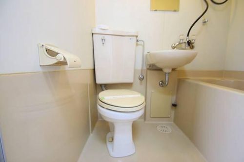 ビラ三秀植田108の内装