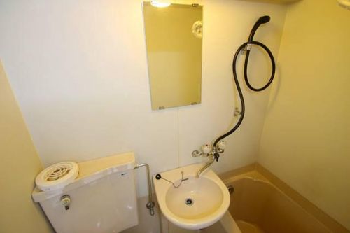 ビラ三秀植田108の内装