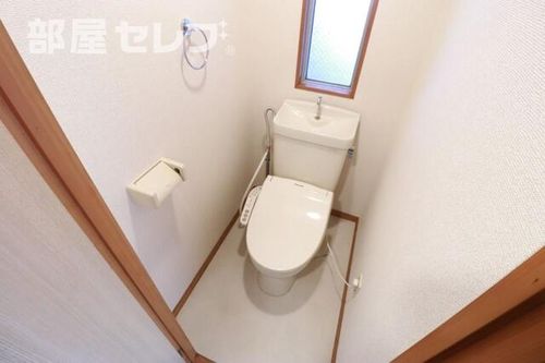 ハイム金山南802の内装