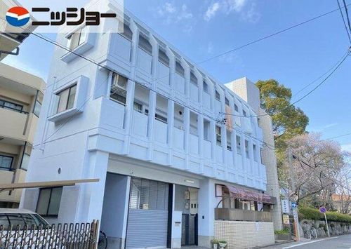 ファミール藤の外観