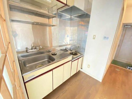 ファミール藤のキッチン