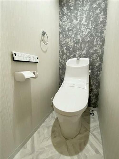 エクセレント夙川302の内装