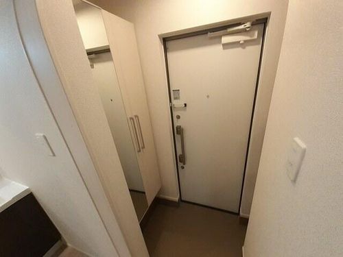 大阪府大阪市平野区喜連東3丁目(アパート)の賃貸物件の玄関