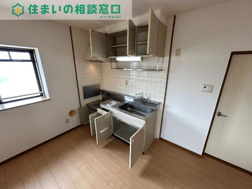 愛知県岡崎市緑丘1丁目(マンション)の賃貸物件のキッチン