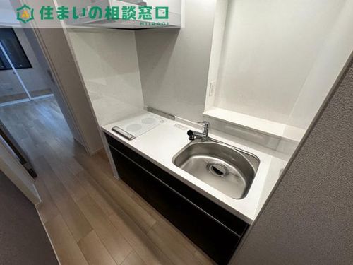 愛知県岡崎市上里3丁目(アパート)の賃貸物件のキッチン