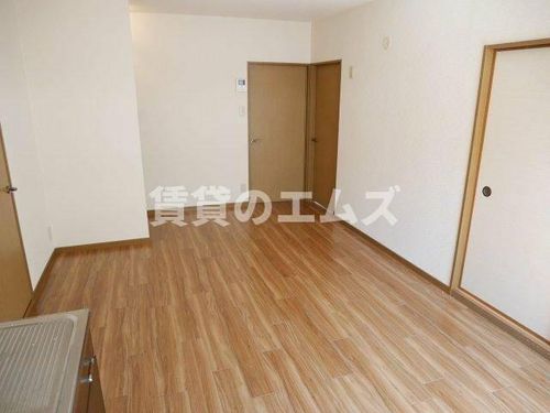 メロディハイツ清水B-201の居間