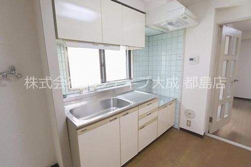 大阪府大阪市城東区成育4丁目(マンション)の賃貸物件のキッチン