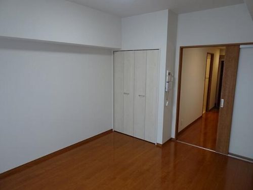 アスティー花ごよみ302の居間