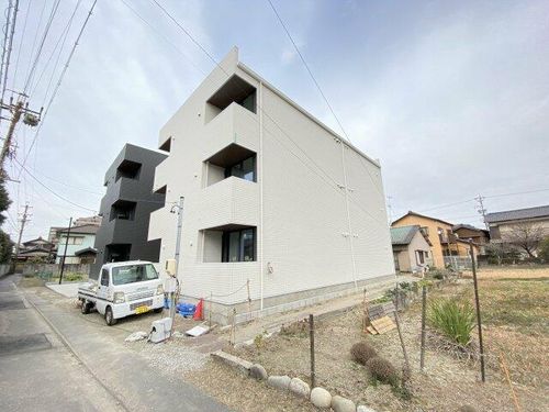 Warren takayokosukaⅡの外観