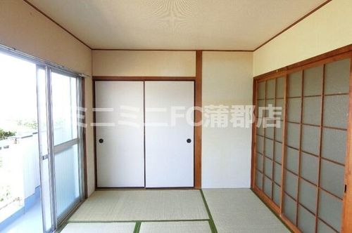 ハイツ一木205の内装