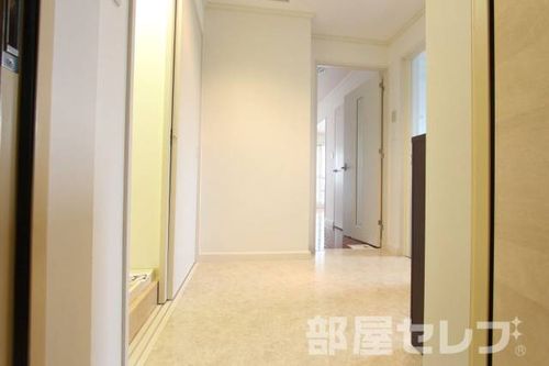 セントレイクセレブ大曽根201の内装