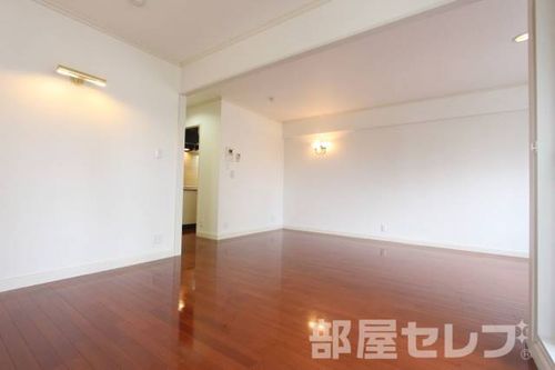 セントレイクセレブ大曽根201の内装