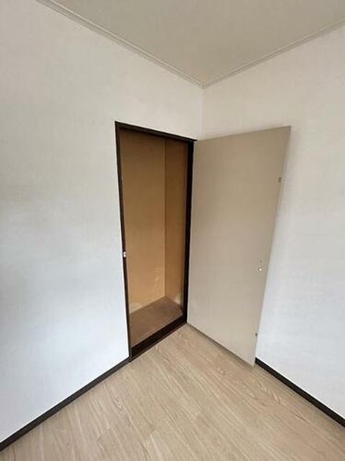 パークサイドM201の内装