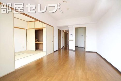 アーバンドエル八事石坂412の内装