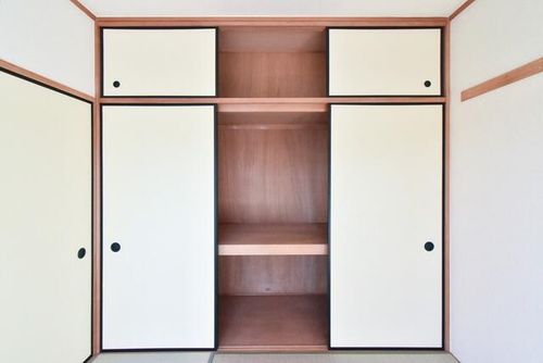 URアーバンラフレ小幡0050805の内装