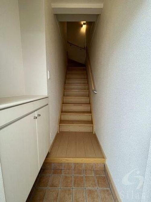 ヴィクトワールの玄関