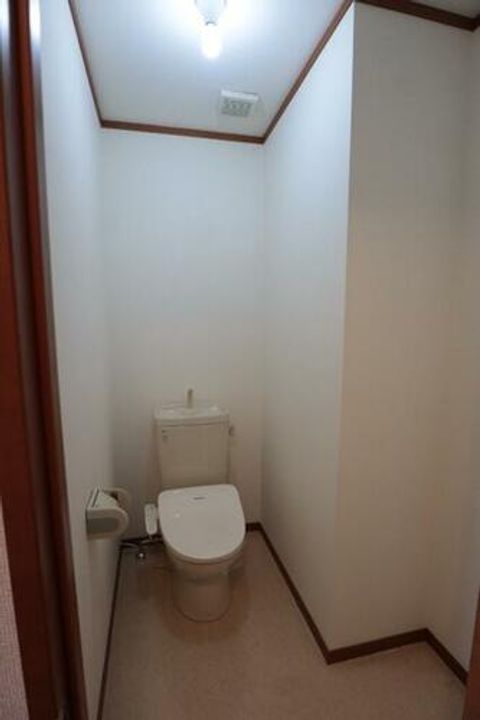 ガーデンコートサンベリー301の内装