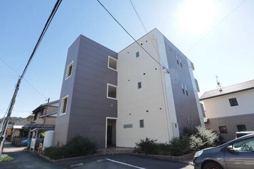 ガーデンコートサンベリー301の外観