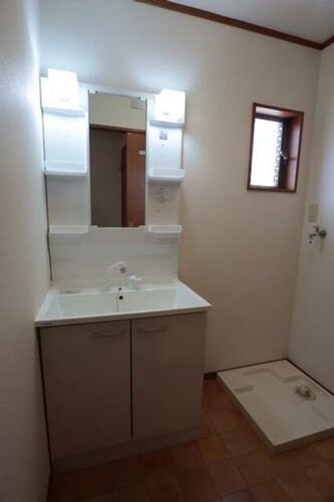 ガーデンコートサンベリー301の内装