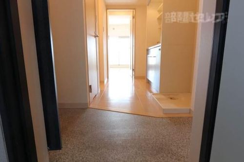 パークフラッツ金山0415の玄関