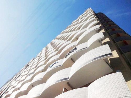 セレニテ新大阪弐番館の外観