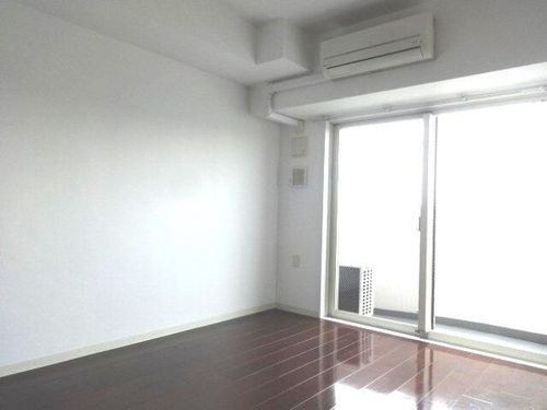 セレニテ新大阪弐番館の内装