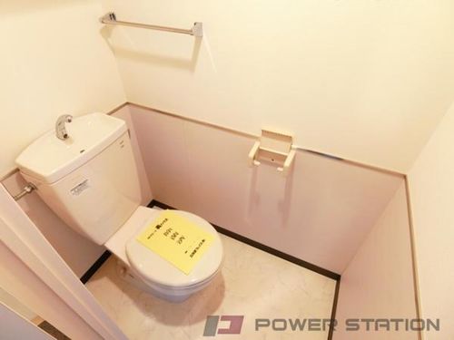 デナーロジオの内装