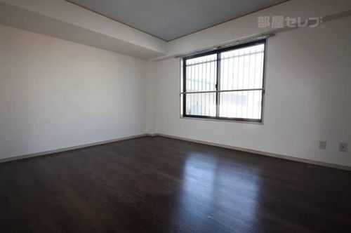 サンホーム愛宕102の内装