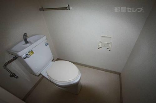 サンホーム愛宕102の内装