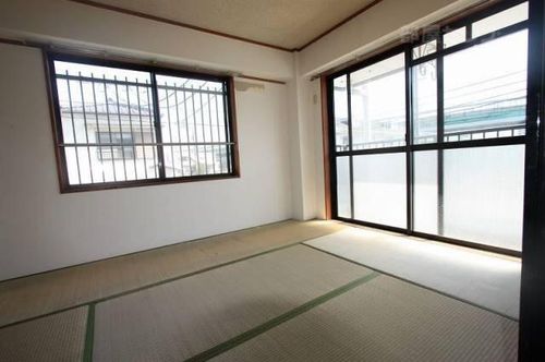 サンホーム愛宕102の内装