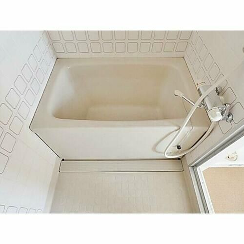 ファミリーハイツ柴田301の風呂