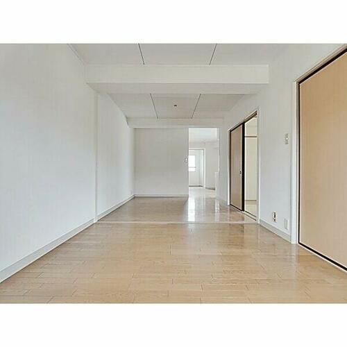 ファミリーハイツ柴田301の内装