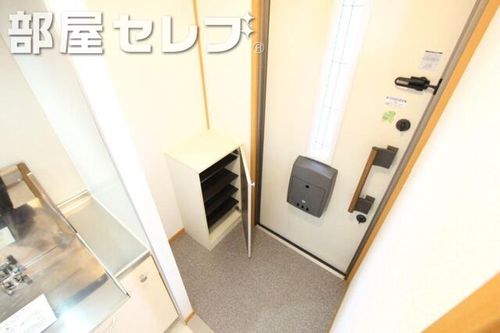 クレール皐の玄関