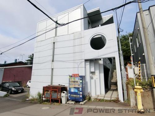 ライフアベニューの外観