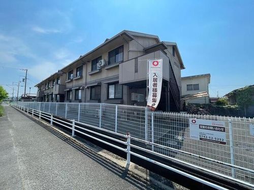 グランシャリオの外観