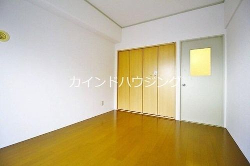 ハイツ一益の居間