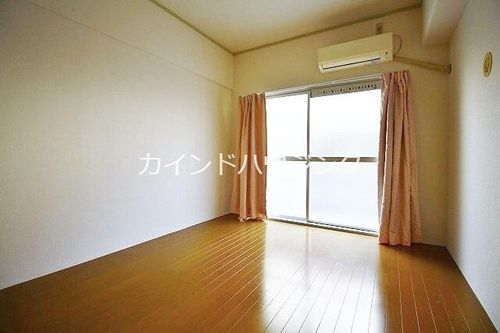 ハイツ一益の内装