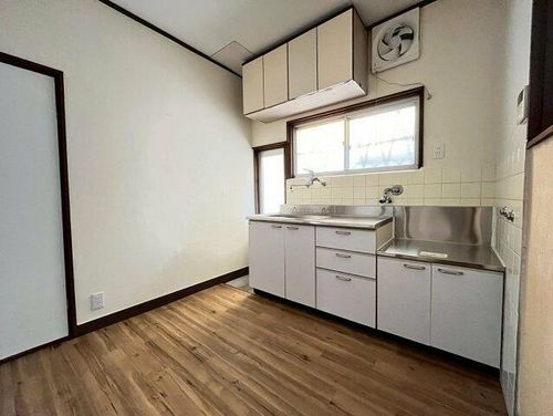 大阪府堺市東区日置荘西町1丁(一戸建)の賃貸物件のキッチン