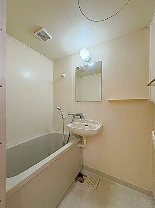 ヒルズmyの風呂